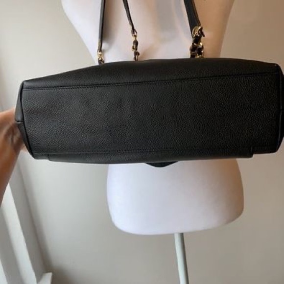 Chanel Vintage Black Caviar Front Flap Shoulder Bag - Picture 10 of 10